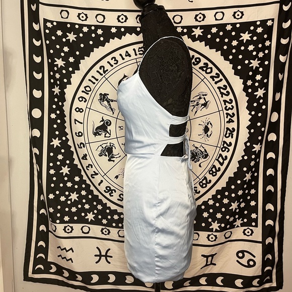 (BNWT) Fashion Nova Blue Satin Mini Dress - Picture 5 of 7